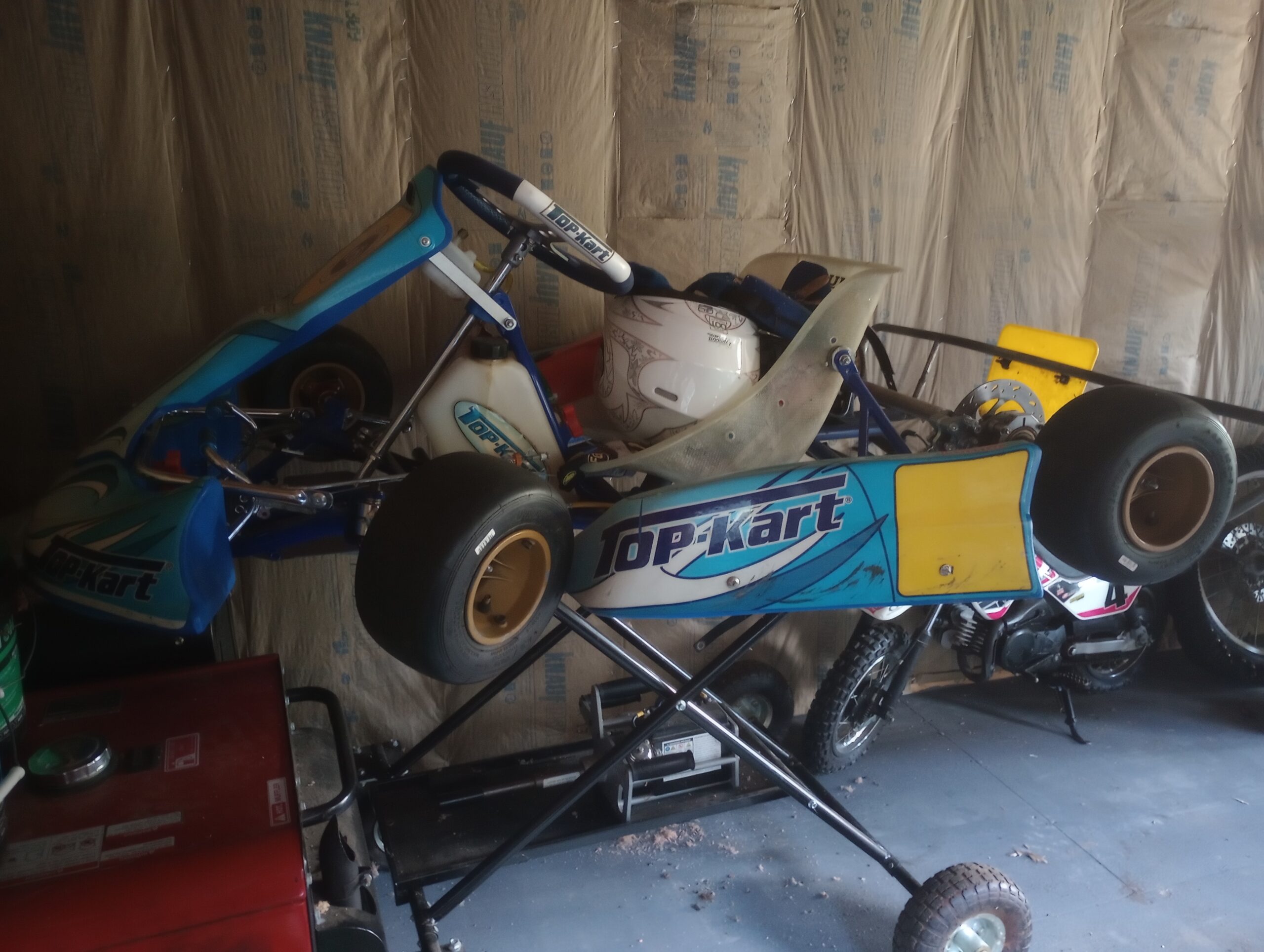 $2500.00   $2500.00  Top-Kart Cadet Category : Complete Packages80cc 2 Stroke only used a couple times, shed kept.